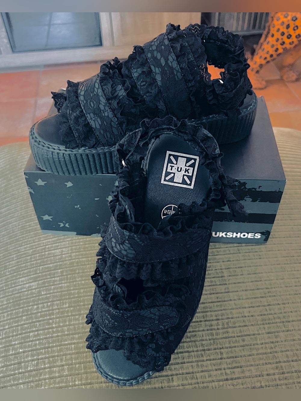 T.U.K Black Lace Ruffle Platform Sandals Size 10